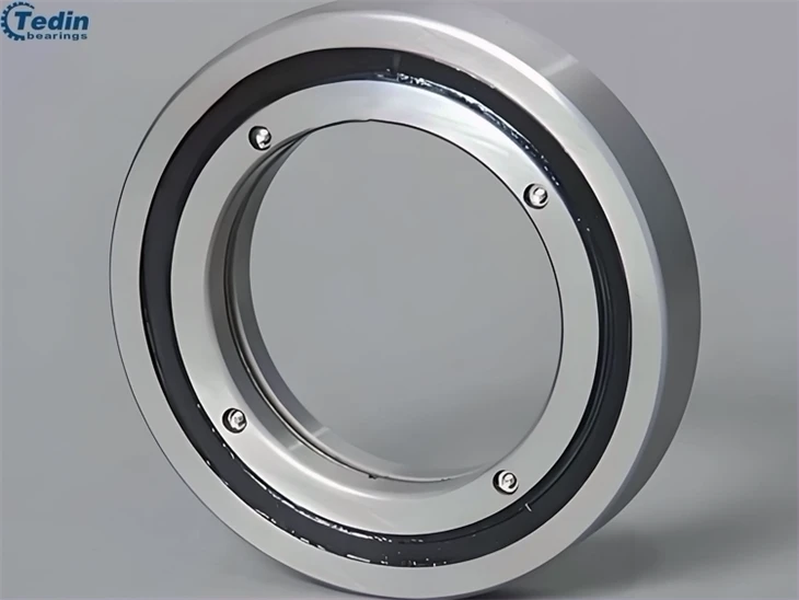 RE22025 Kreuzrollenlager